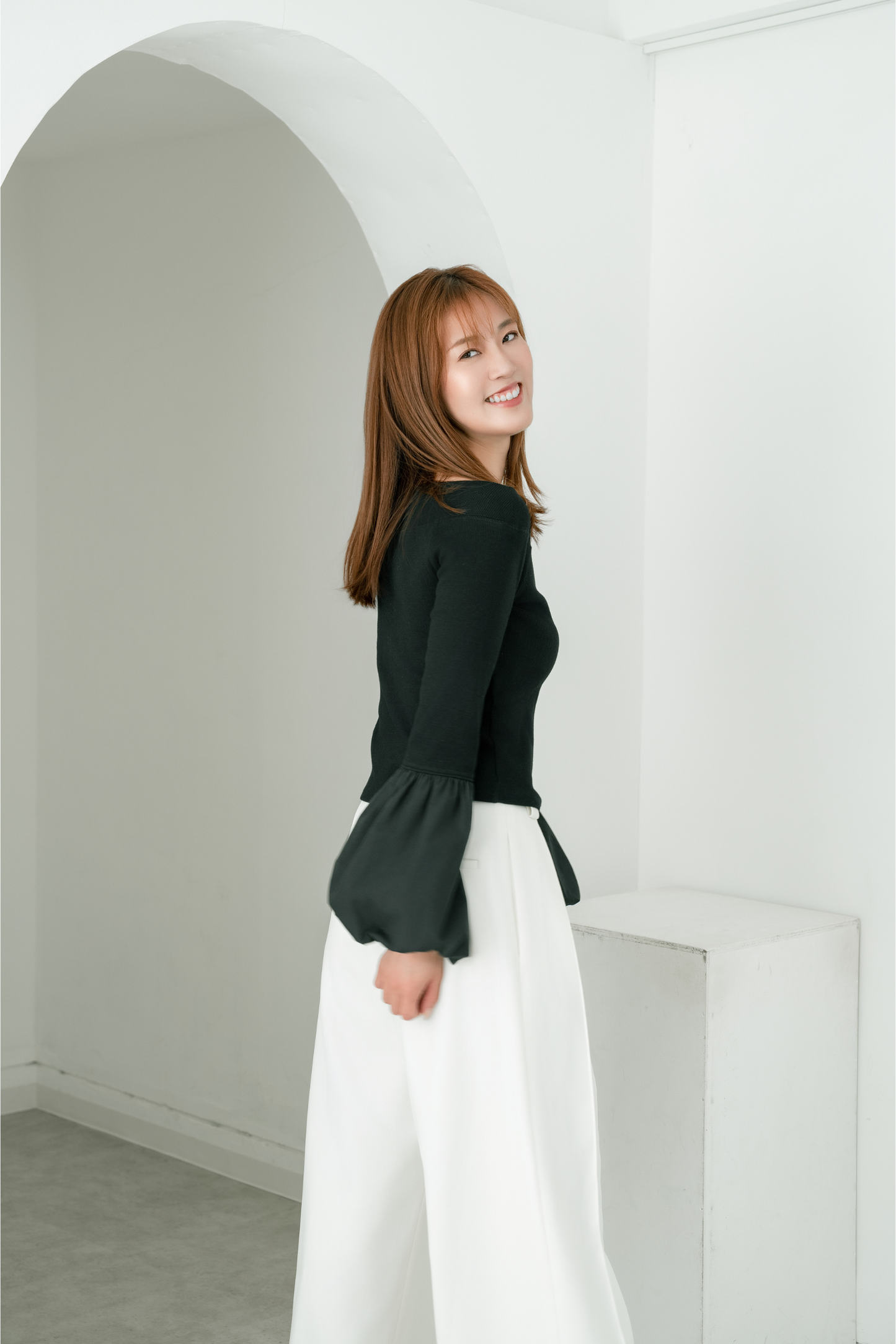 BALLOON SLEEVE COTTON RIB KNIT【BLACK】