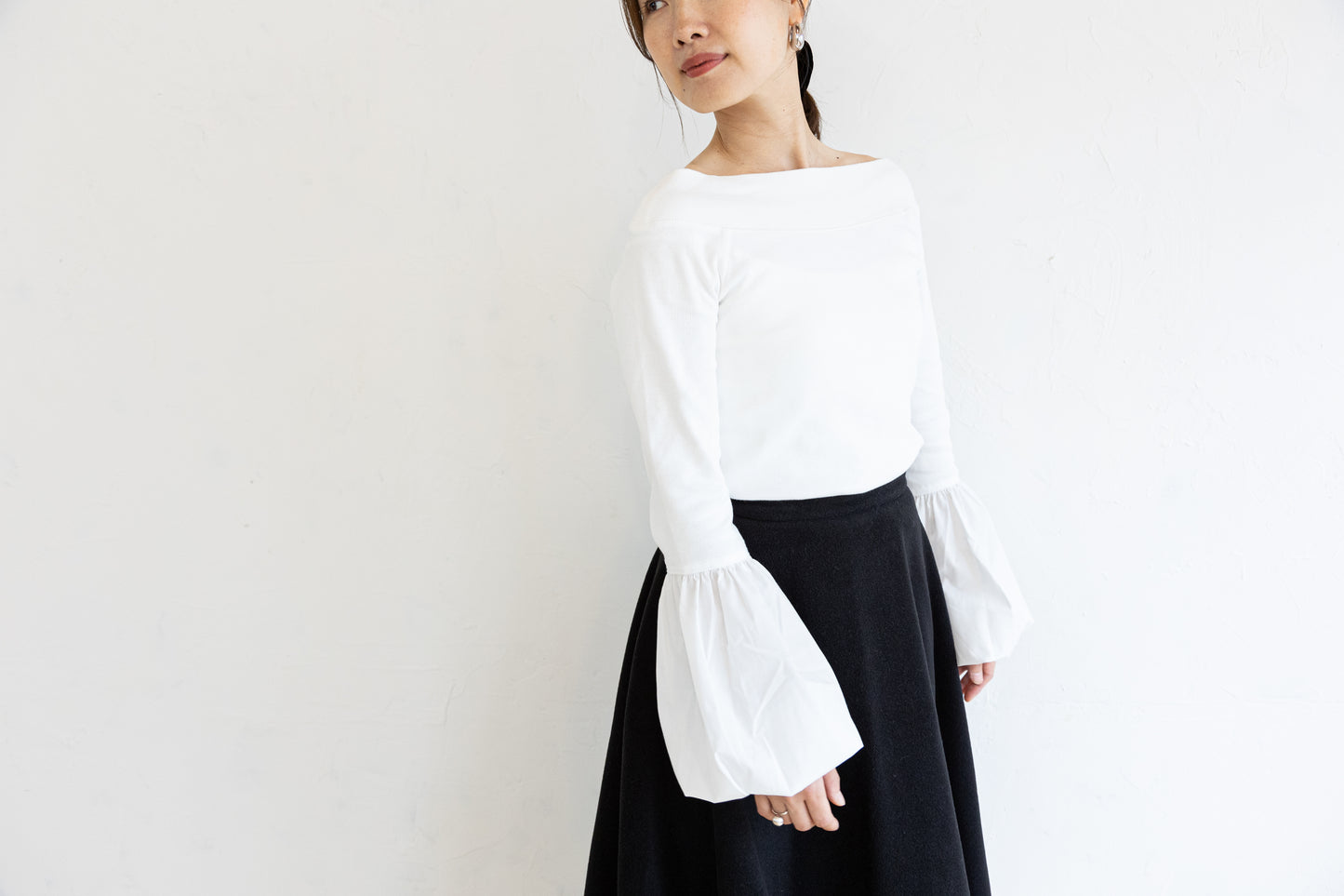 BALLOON SLEEVE COTTON RIB KNIT【WHITE】