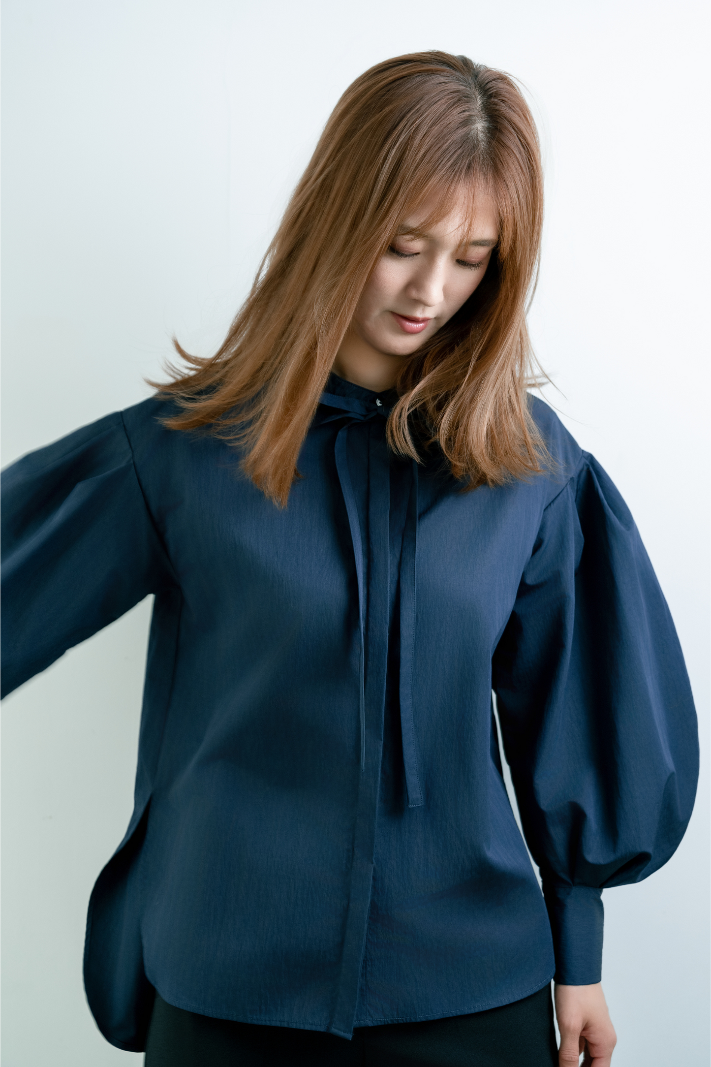 3WAY BOWTIE BLOUSE【NAVY】