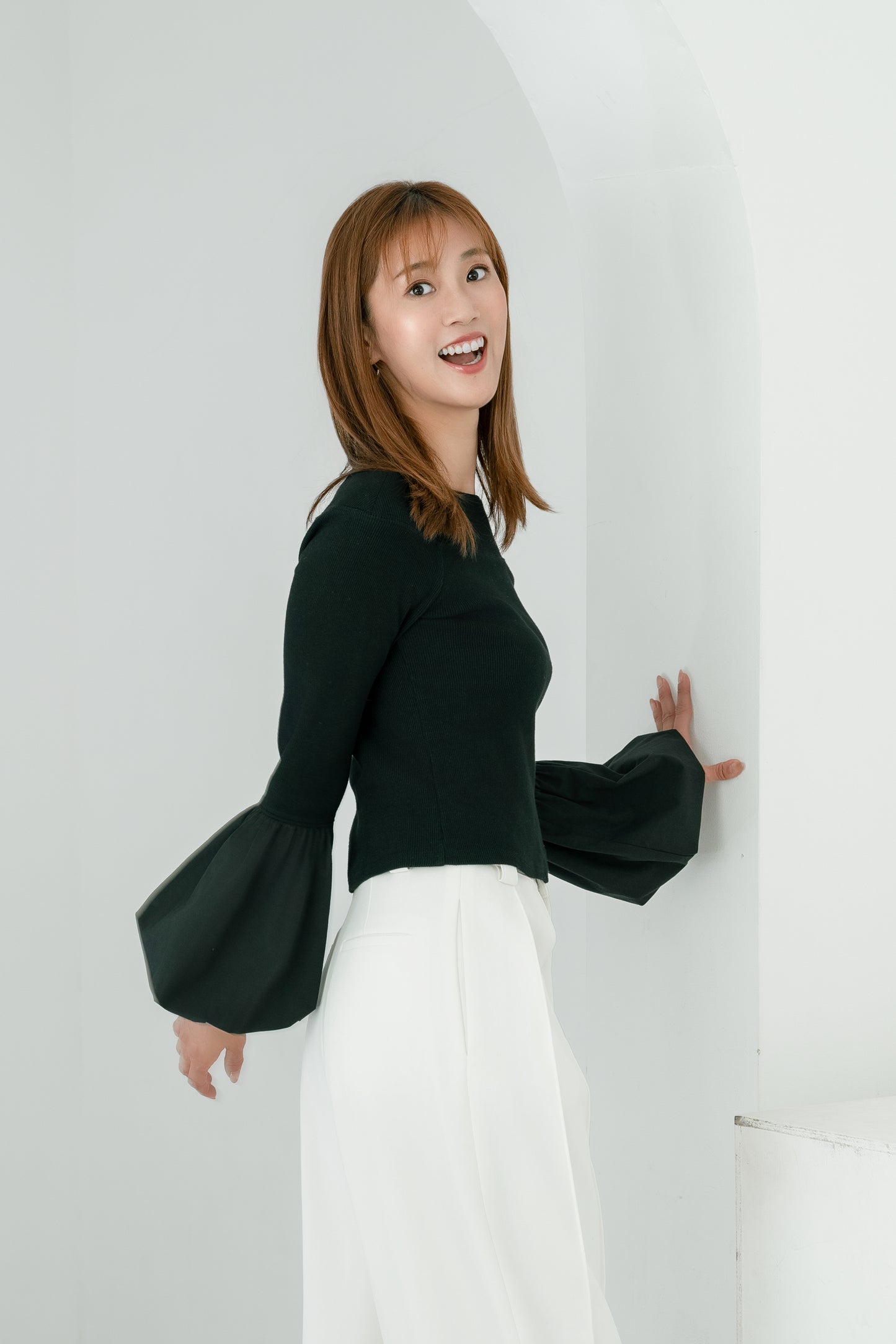 BALLOON SLEEVE COTTON RIB KNIT【BLACK】